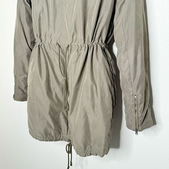 Abercrombie & Fitch Military Inspired Fur Lined Parka - Women’s US S - Picture 8 of 16